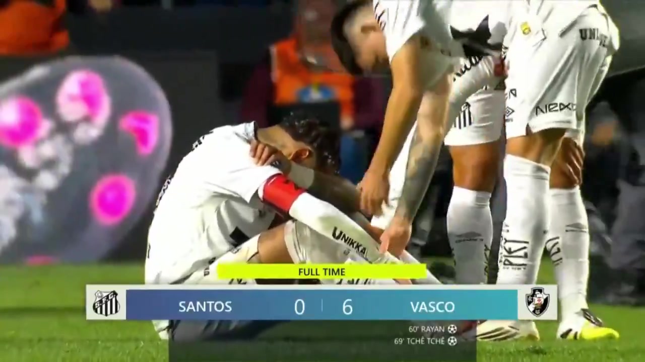 星空活动-😭被踢哭！桑托斯遭0-6血洗，内马尔哭着离开球场&amp;用球衣擦眼泪