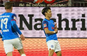 星空注册-记者：门兴有意日本前锋町野修斗，荷尔施泰因基尔要价600万欧